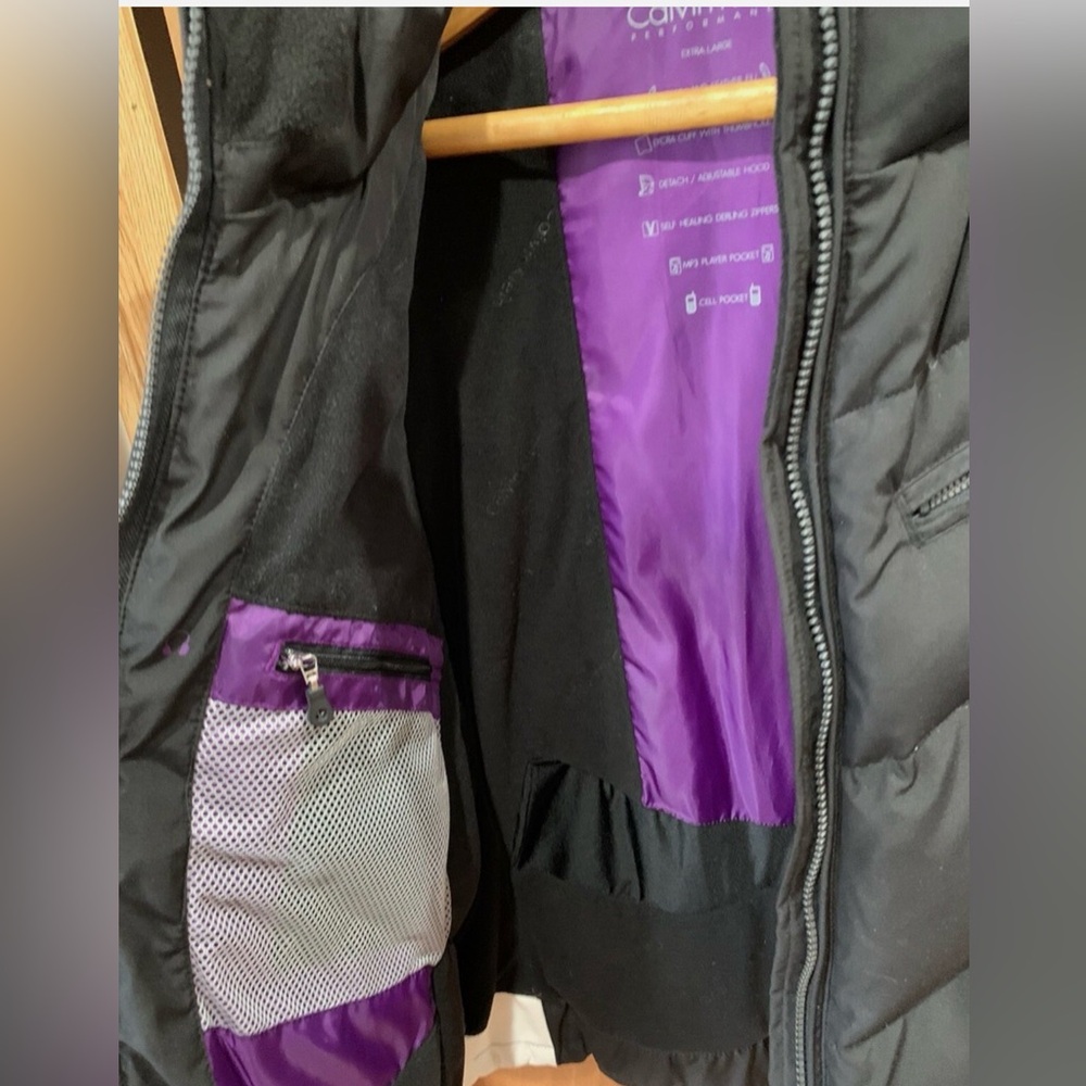 Calvin Klein Performance Down Jacket Size Medium - image 4